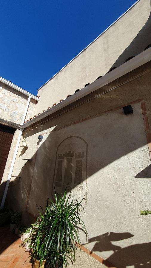 Tres Torres Apartamento Turistico Almoharin ภายนอก รูปภาพ